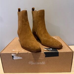 Madewell Ingrid Chelsea Boot dried acorn size 7,5